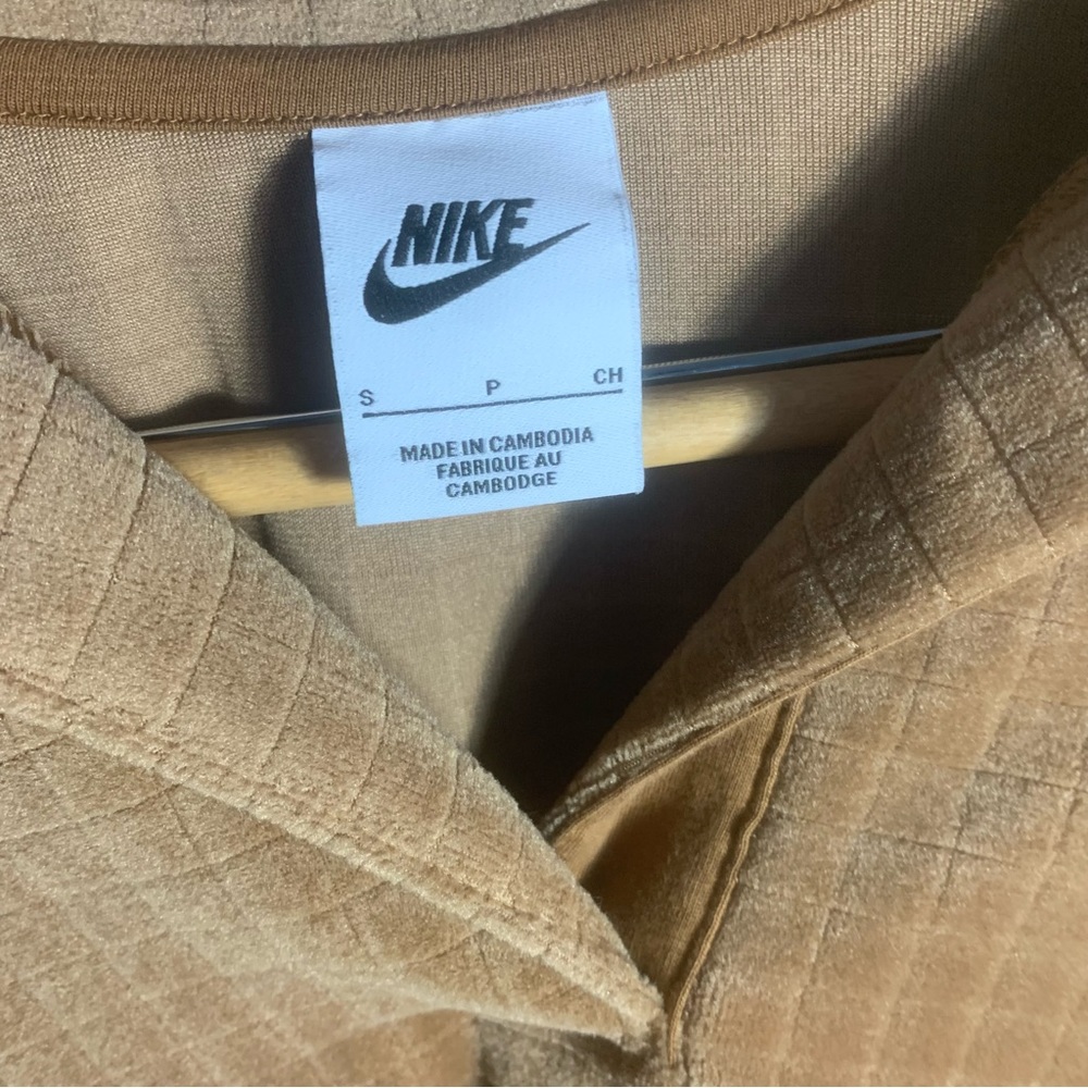 Retro Nike | Women’s Cropped Longsleeve | Size s - Picture 8 of 12